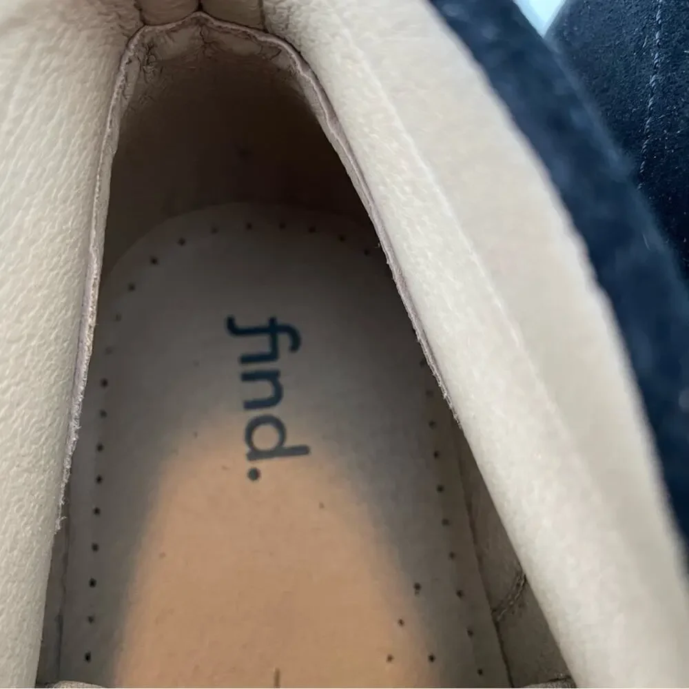 Find. Brand shoes blue chukka shoes lace up size 9